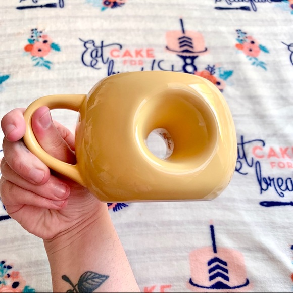 1 LEFT! 🍩 Pink Iced Sprinkled Donut Ceramic Mug - Picture 4 of 5